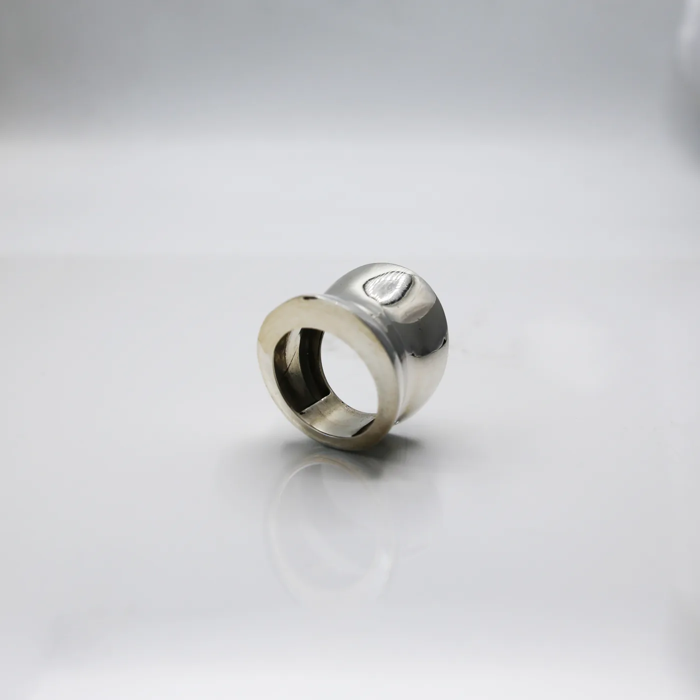 The Saddle ring